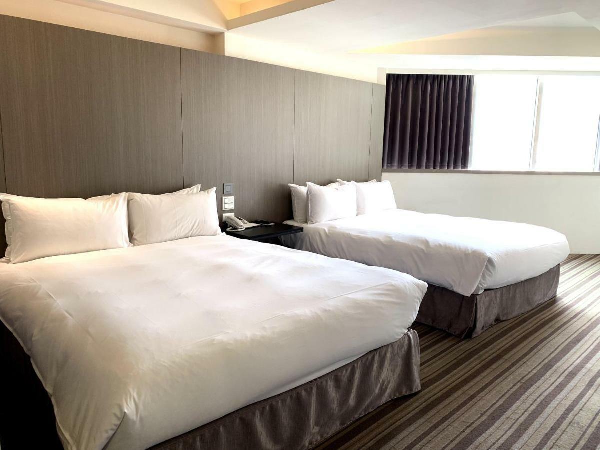 De Reve Express Hotel Чиай Сити Екстериор снимка