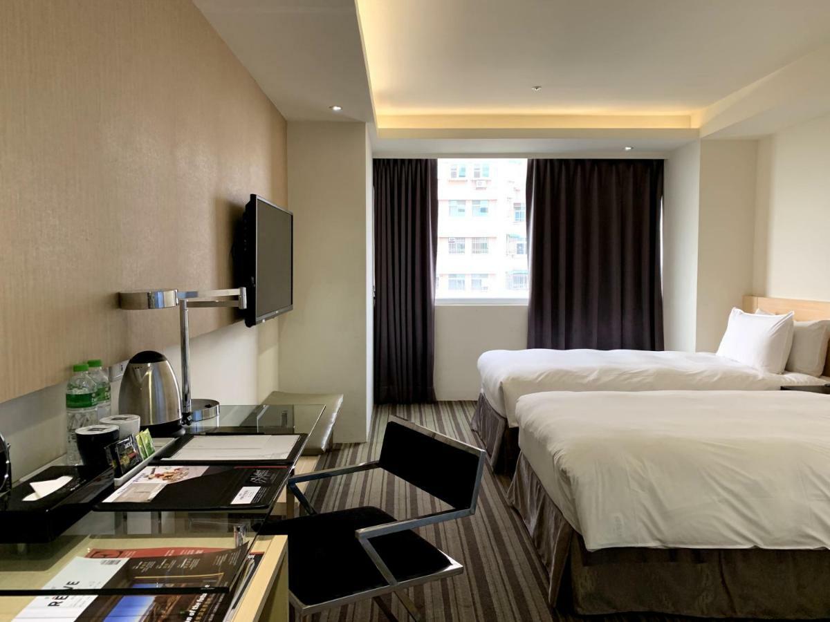 De Reve Express Hotel Чиай Сити Екстериор снимка